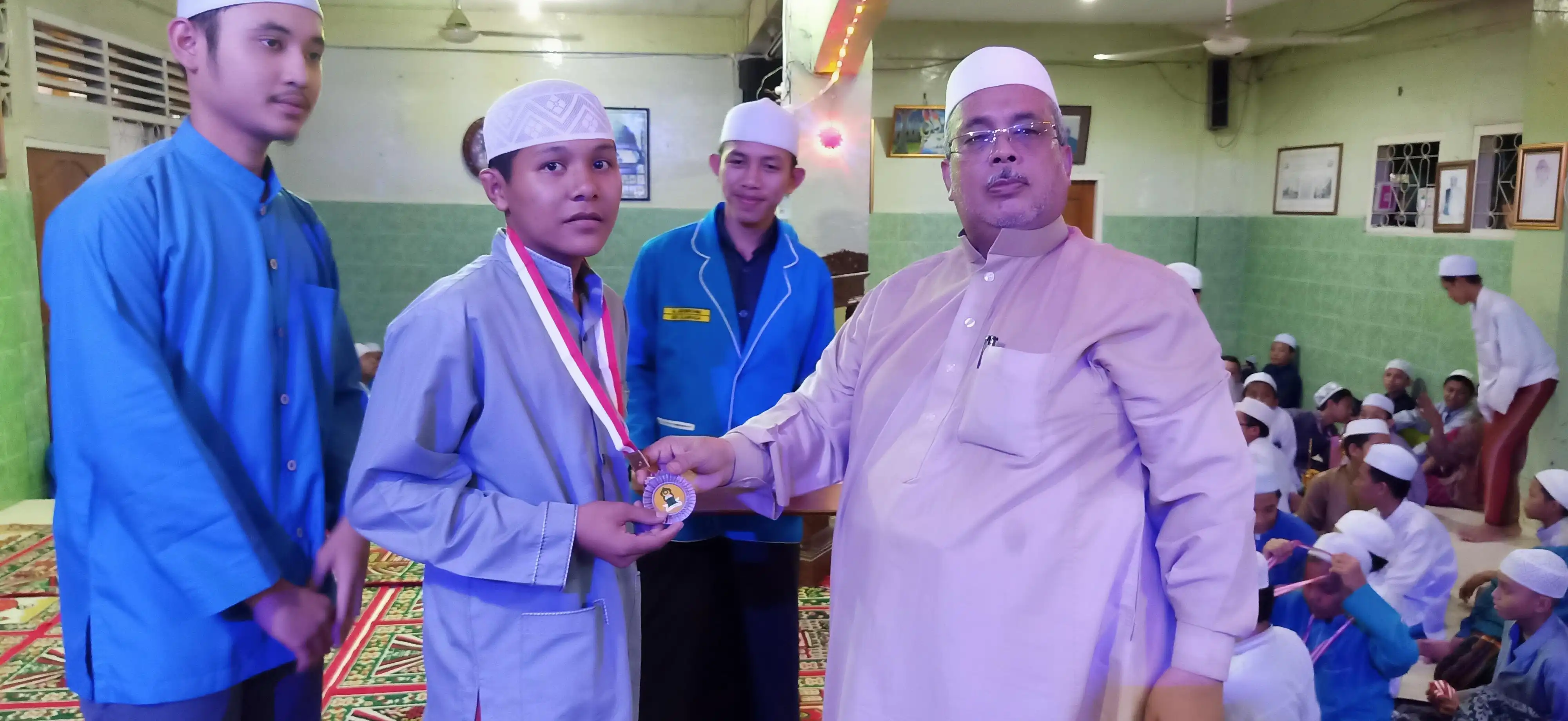 Pembagian Hadiah 178